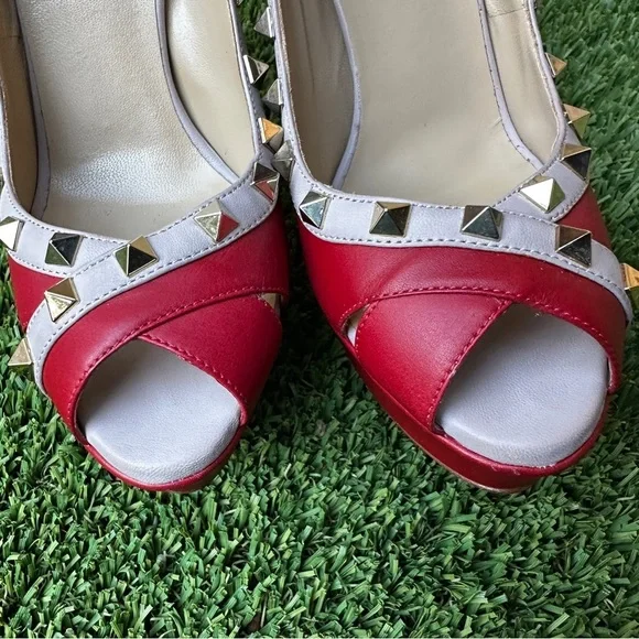 Valentino rockstud peep toe heels